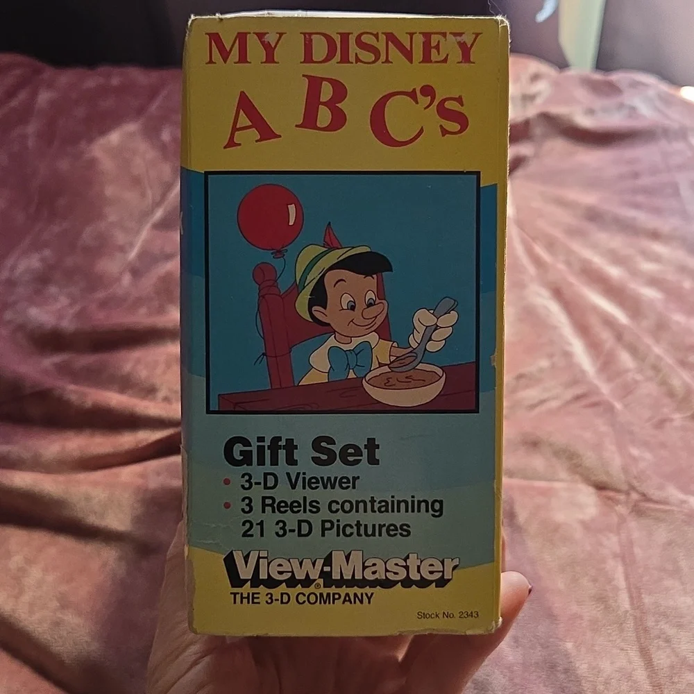 New Old Stock! 1989 Disney ABC's View-Master 3D Viewer Gift Set